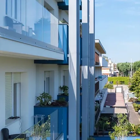 Lilium Maris * Bibione