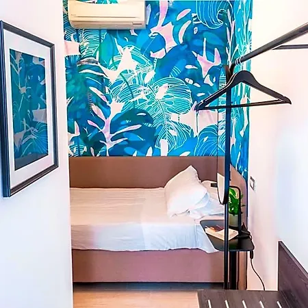 Lilium Maris Hotel *