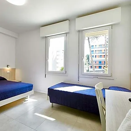 Hotel Lilium Maris *